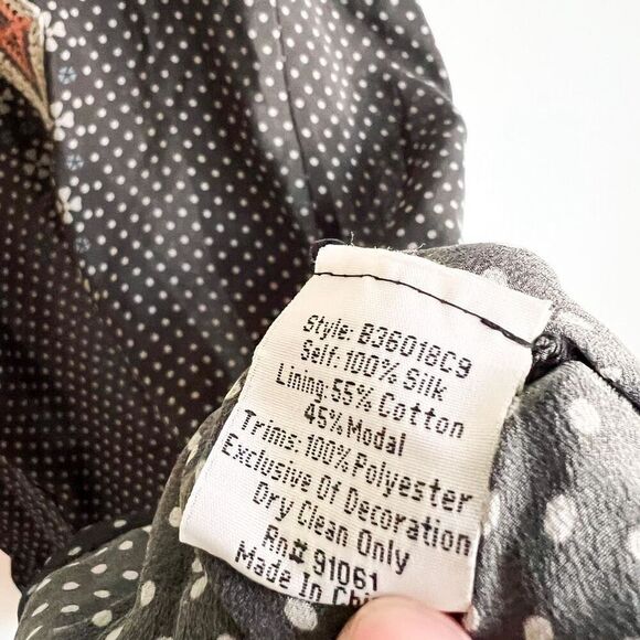 Johnny Was Biya Zoe 100% Silk Embroidered Dress Size XS - Picture 6 of 6